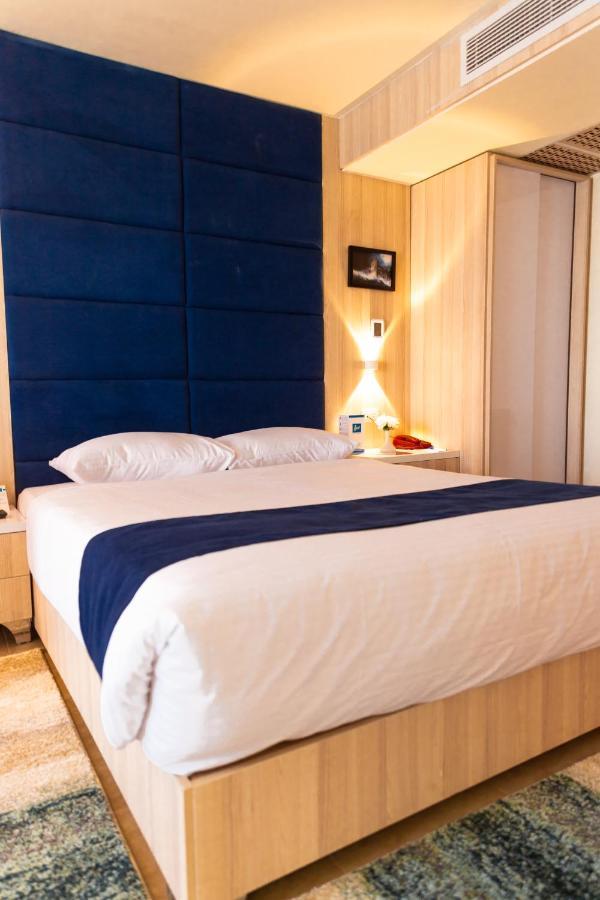 Diamond Azur Sohag Sūhāj Exterior photo